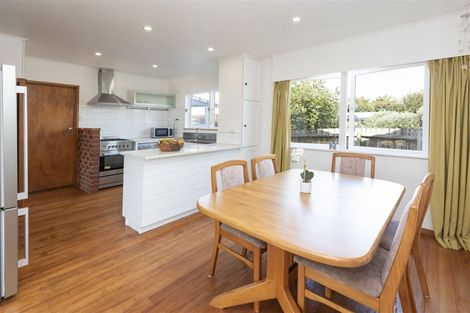 Photo of property in 39a Portadown Avenue, Pakuranga Heights, Auckland, 2010