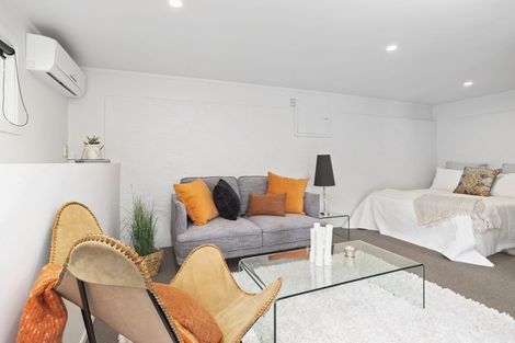 Photo of property in 62 Parker Avenue, New Lynn, Auckland, 0600