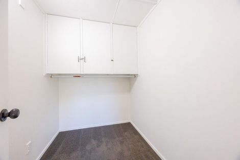 Photo of property in 48 Spriggs Crescent, Greenmeadows, Napier, 4112