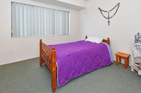 Photo of property in 14 Bohola Rise, Weymouth, Auckland, 2103