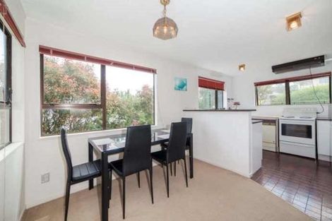 Photo of property in 1/386 Glenfield Road, Glenfield, Auckland, 0629