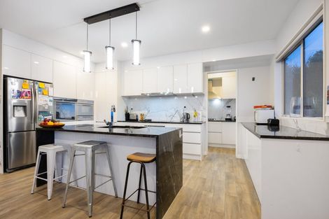 Photo of property in 34 Cavalli Road, Long Bay, Auckland, 0630