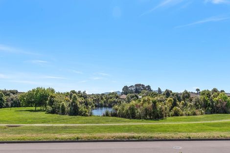 Photo of property in 21 Jade Lane, Paraparaumu, 5032