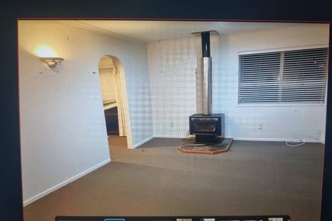 Photo of property in 25 Robin Lane, Browns Bay, Auckland, 0630