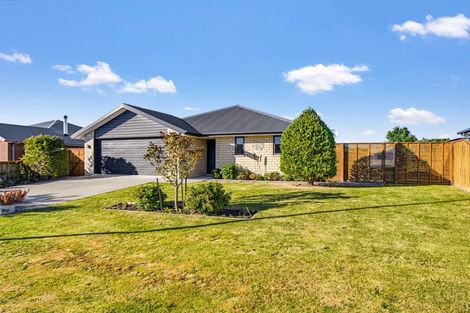 Photo of property in 6 Denton Street, Amberley, 7410