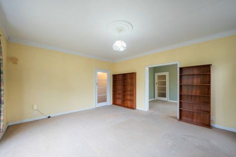 Photo of property in 22 Mckenzie Street, Levin, 5510