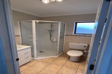 Photo of property in 67 Glenveagh Park Drive, Weymouth, Auckland, 2103