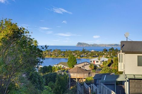 Photo of property in 4 Ridge Road, Tairua, 3508