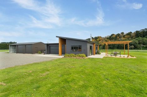 Photo of property in 51 Manukawiri Way, Martinborough, Greytown, 5794
