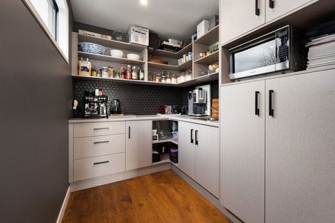 Photo of property in 16 Saint Thomas Avenue, Pyes Pa, Tauranga, 3112