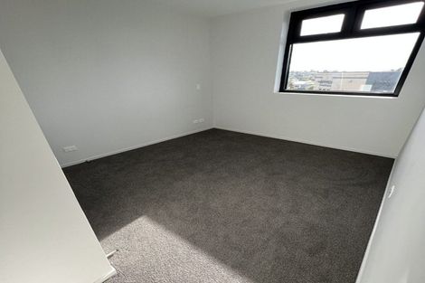 Photo of property in 201/1a Kings Road, Mount Roskill, Auckland, 1041