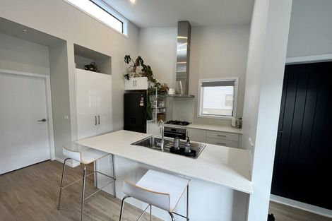 Photo of property in 21d Margaret Road, Raumati Beach, Paraparaumu, 5032