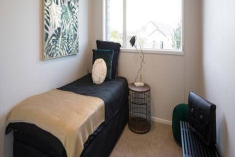 Photo of property in 14 Vogwill Road, Kumeu, 0810