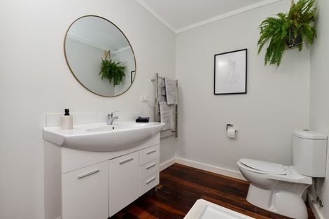 Photo of property in 27 Hinau Street, Maeroa, Hamilton, 3200