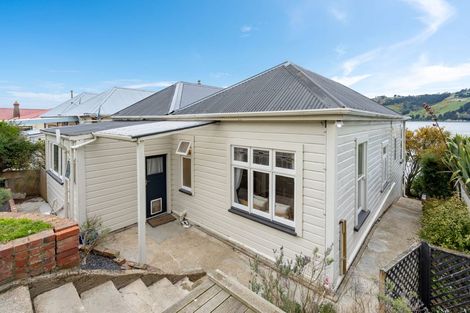 Photo of property in 273 Ravensbourne Road, Ravensbourne, Dunedin, 9022