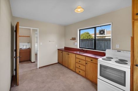 Photo of property in 1/840 Main North Road, Belfast, Christchurch, 8051