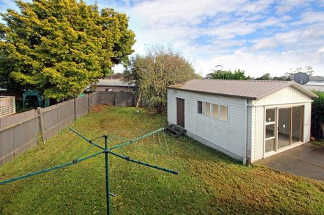 Photo of property in 5 Rako Place, Manurewa, Auckland, 2102