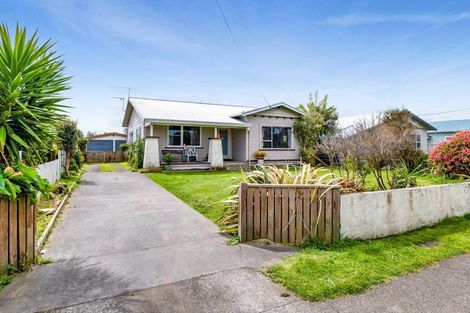 Photo of property in 288 South Road, Hawera, 4610