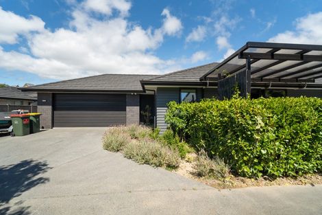 Photo of property in 5 Tide Lane, Whitby, Porirua, 5024