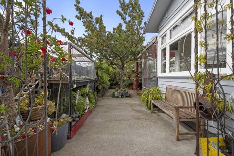 Photo of property in 136 Featherston Street, Palmerston North, 4410