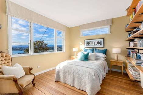 Photo of property in 114 Duncan Terrace, Kilbirnie, Wellington, 6022