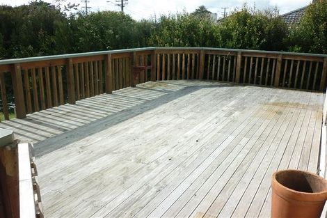 Photo of property in 186 Waimumu Road, Massey, Auckland, 0614