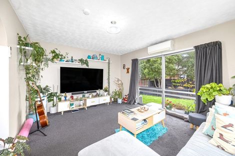 Photo of property in 1/44 Kathleen Crescent, Hornby, Christchurch, 8042