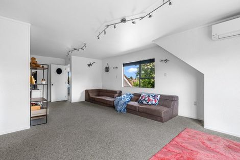 Photo of property in 35 Glenn Terrace, Otumoetai, Tauranga, 3110