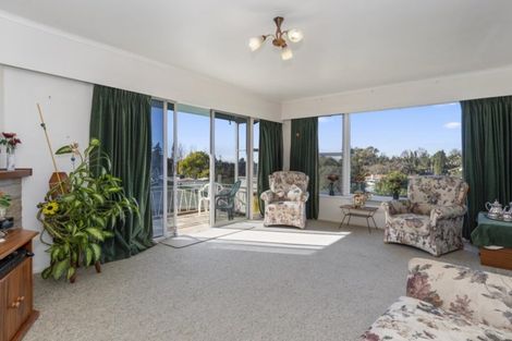 Photo of property in 11 Kingswood Road, Brookfield, Tauranga, 3110