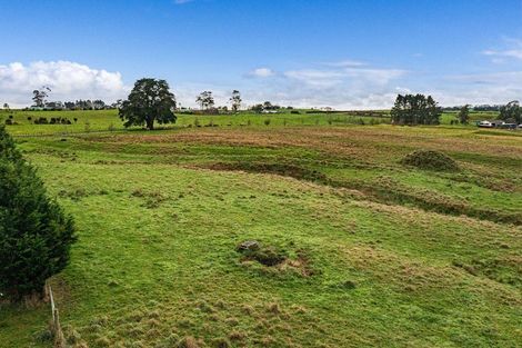 Photo of property in 197 Charles Road, Karaka, Papakura, 2580