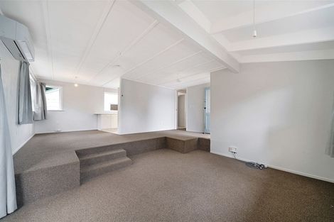 Photo of property in 22 Karaka Street, Helensville, 0800