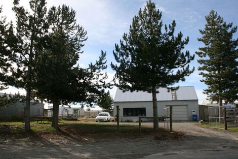 Photo of property in 13 Hooker Crescent, Twizel, 7901