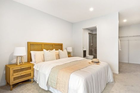 Photo of property in 118 Te Oneroa Way, Long Bay, Auckland, 0630