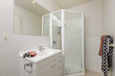 Photo of property in 40/22 Northcross Drive, Oteha, Auckland, 0632