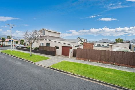 Photo of property in 3 De Carle Street, Saint Kilda, Dunedin, 9012