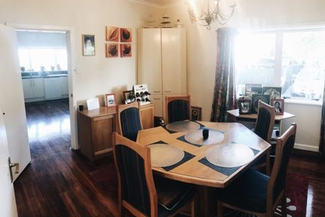 Photo of property in 166 Ridge Road, Howick, Auckland, 2014