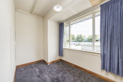 Photo of property in 990 Tremaine Avenue, Roslyn, Palmerston North, 4414