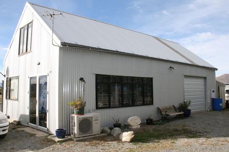 Photo of property in 13 Hooker Crescent, Twizel, 7901