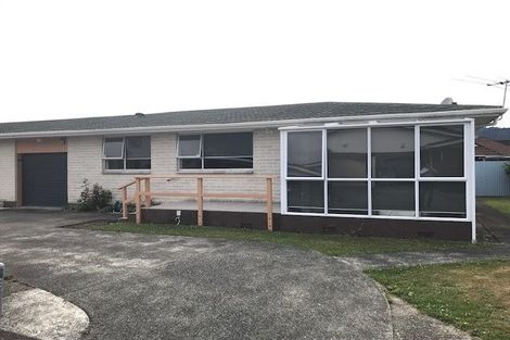 Photo of property in 68b Garden Road, Avalon, Lower Hutt, 5011