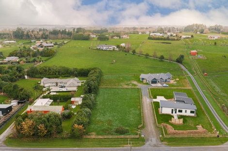 Photo of property in 121a Muhunoa Road East, Ohau, 5570