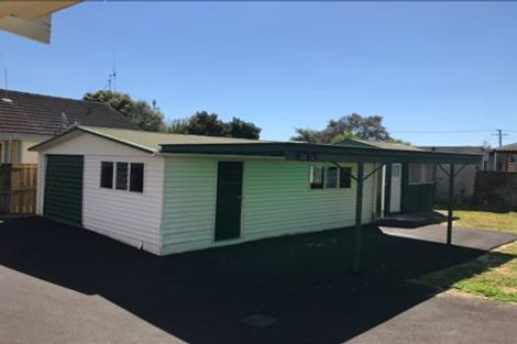 Photo of property in 11 Southsea Crescent, Silverdale, Hamilton, 3216