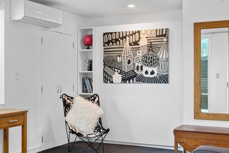 Photo of property in Beaumont Apartments, 2/12 Maunganui Road, Mount Maunganui, 3116