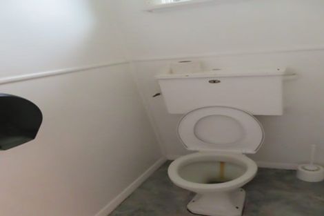 Photo of property in 58 Mclean Street, Woodville, 4920