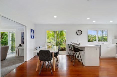 Photo of property in 10/199 Birdwood Road, Massey, Auckland, 0614