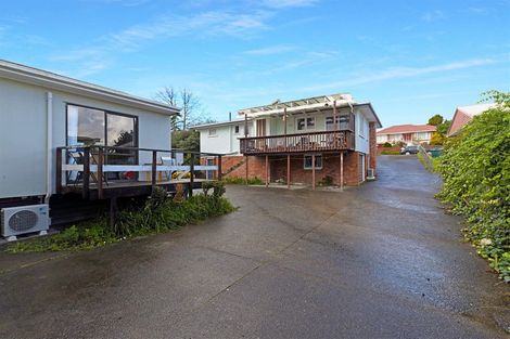 Photo of property in 15 Sherwood Avenue, Te Atatu South, Auckland, 0610