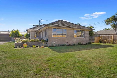 Photo of property in 12 Leverett Place, North New Brighton, Christchurch, 8083