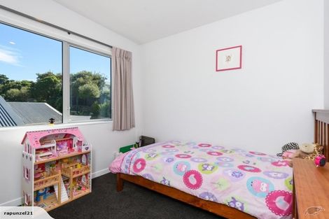 Photo of property in 8/59 The Parade, Island Bay, Wellington, 6023