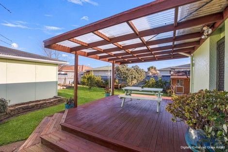 Photo of property in 2 Marsden Place, Awapuni, Palmerston North, 4412