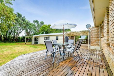 Photo of property in 14a Carthew Street, Okato, 4335