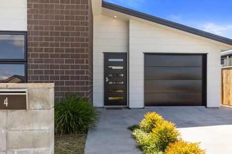 Photo of property in 4 Bronze Court, Papamoa, 3118